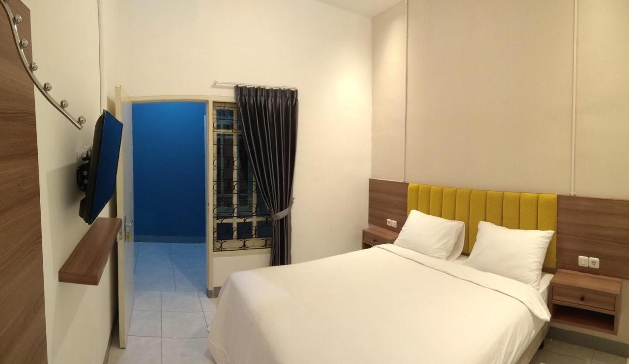 Kokonut Guesthouse Sorabaya Extérieur photo